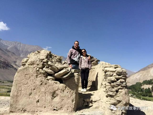 環球旅行十年:旅途中的跨國戀