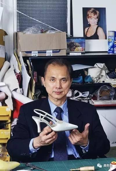 被MK收購的Jimmy Choo，為什麼人人都愛穿？