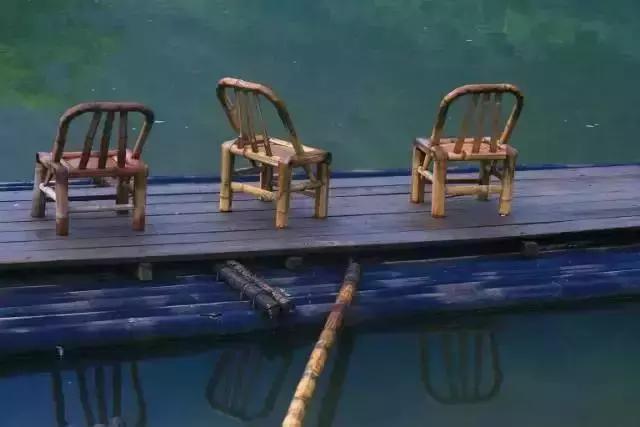 水深不語，人穩不言！