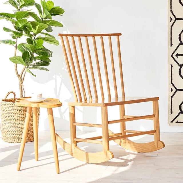 要想打造一個格調的休閒區，花樣繁多的單人沙發到底怎麼挑？