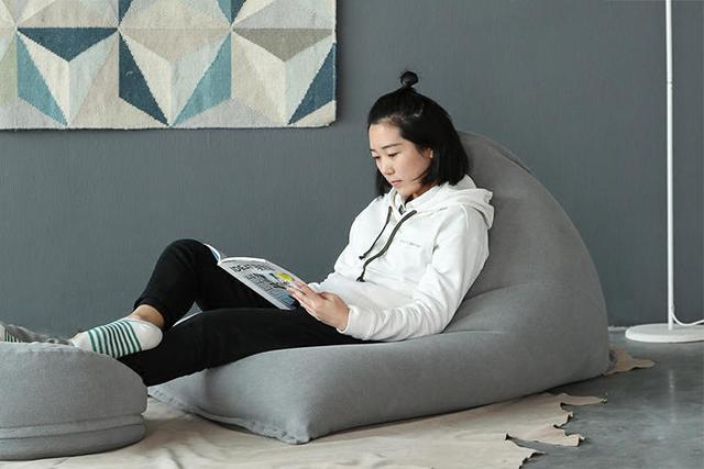 要想打造一個格調的休閒區，花樣繁多的單人沙發到底怎麼挑？