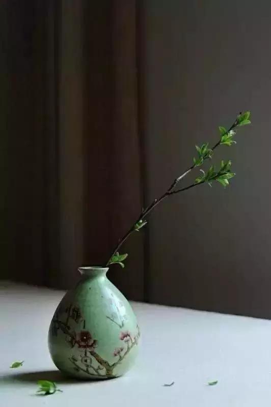 大事難事看擔當,小事瑣事看修養