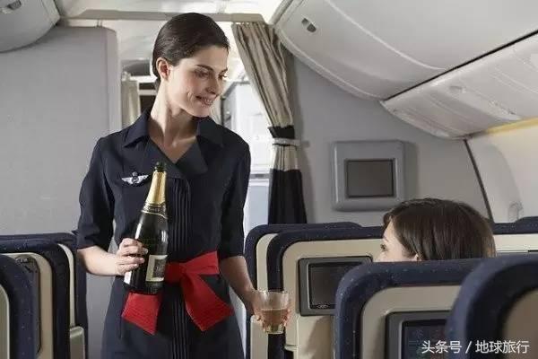 如果外出坐飛機旅行,下面哪個國家的空姐最入你的眼?