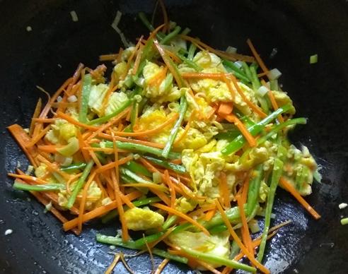 不要再泡方便麵了,換個吃法,口味自己調,簡單營養美味好吃到爆