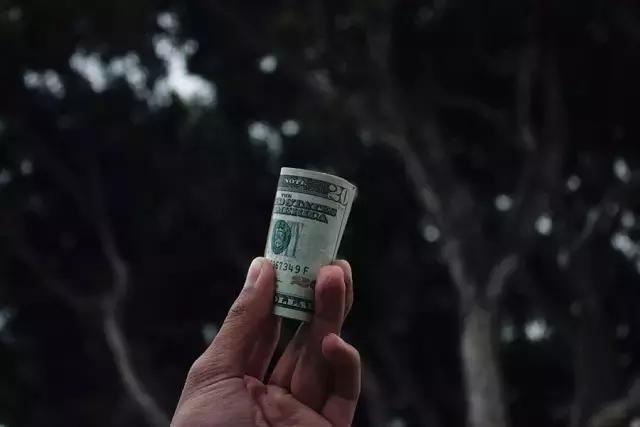 談錢,最能看出一個人的人品