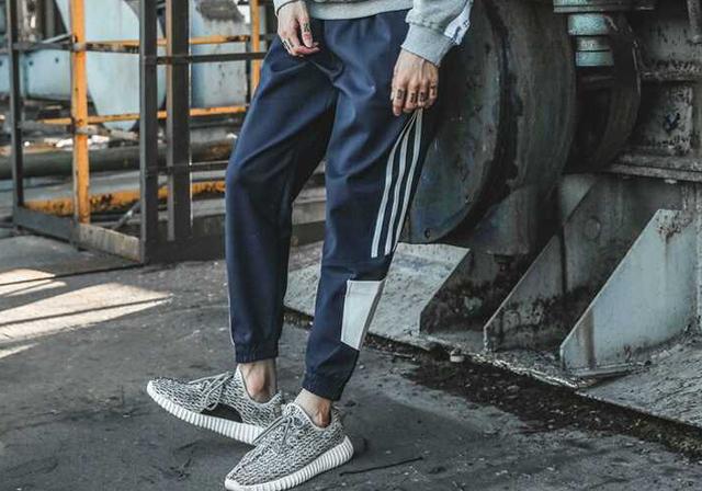 穿上縮腳九分褲,給你一雙大長腿