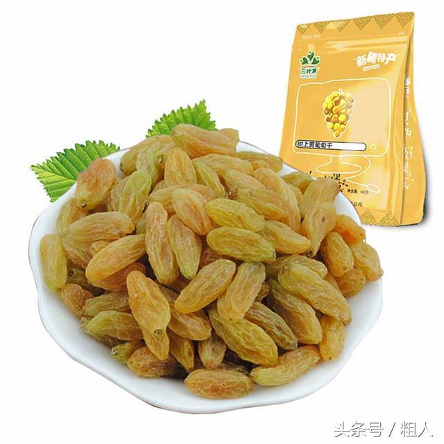 指甲上有豎紋、白點? 這是身體在向你求救,吃這幾樣食物可改善
