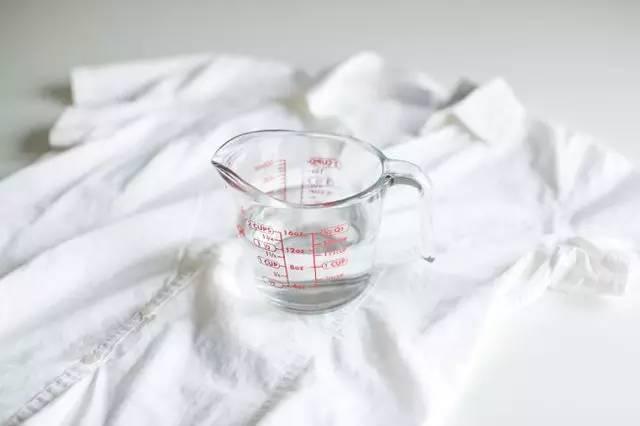 衣服不管染上什麼,用這招都能洗掉!