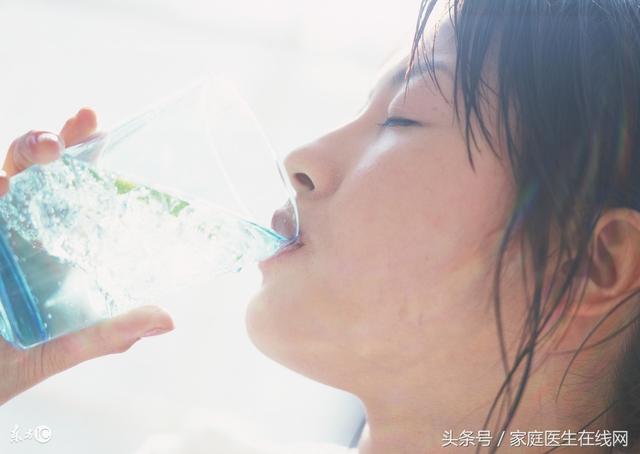 醫生:5個小習慣,護住血管,省了一大筆醫藥費
