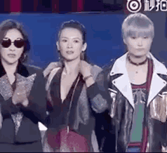 婚禮合影很重要! 不耍心機何來C位? 新娘們可別被自己合影醜哭!