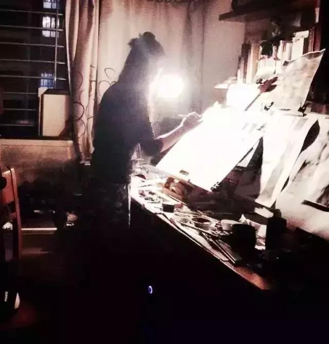 90後的中國美女,用繪畫驚艷了全世界,有6億人看過她的畫作!