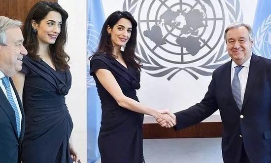 這個女人不簡單,衣服比女明星都多