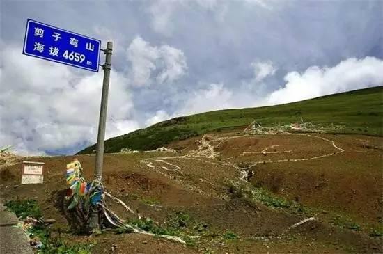 中國造價2000億的川藏鐵路首次曝光,沿途風景美到哭!