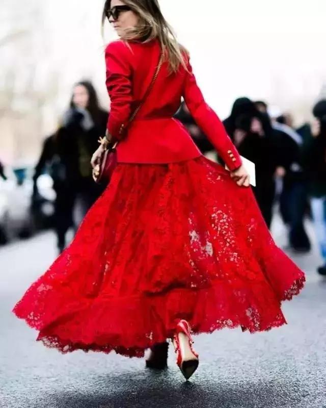 今年冬天一定要穿紅色！