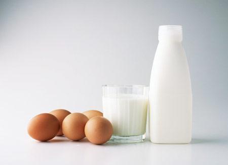 牛奶千萬不能亂喝，當心滋養癌細胞，但很多人喜歡這樣喝！