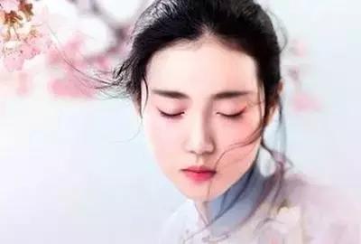 獻給不會化妝、不會打扮的女人! 非常受用!
