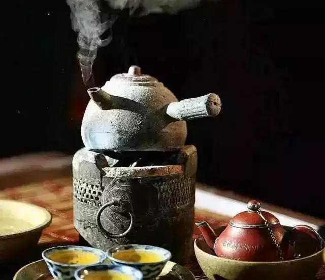 煮的是茶,熱的是心