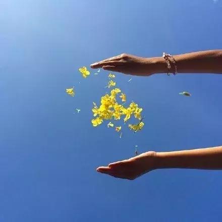 一個不欣賞自己的人，是難以快樂的