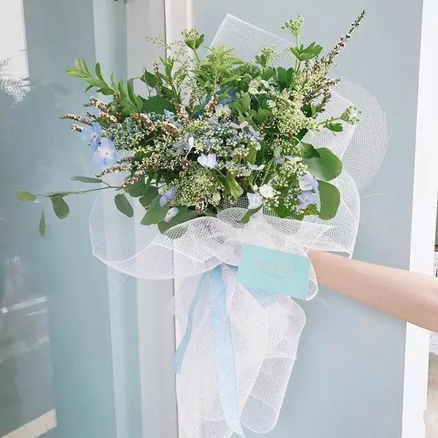 花束製作有那麼難? 高級花藝師教你一些方法