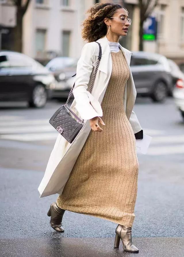 聽說你不知道內搭穿什麼? 仙女們可都在穿裙子!