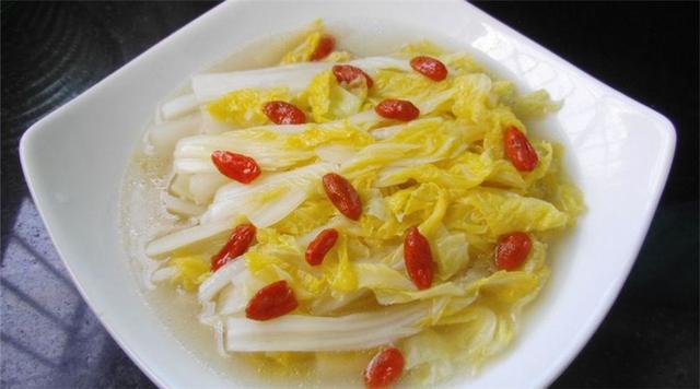 俗話說:“百菜不如白菜”,大白菜這樣吃益處多,很多人都不知道
