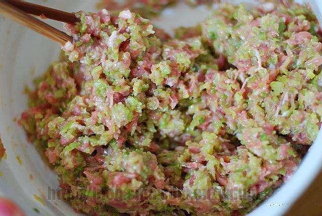 十幾種餃子餡料配方再不夠你吃? 方法簡單,家里人人都愛吃啊