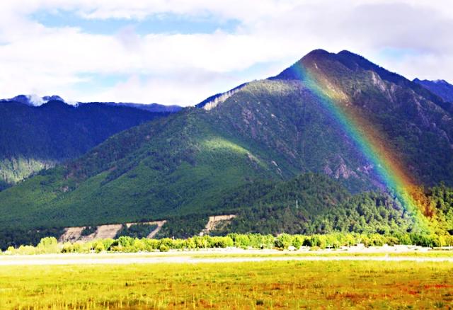 人生四種修為：忍得過、看得破、拿得起、放得下！ （句句精闢）