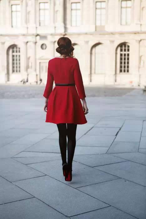 35种红色​​外套穿搭示范美極了