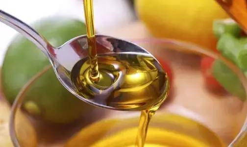 糖尿病最怕3種油,回家趕緊換掉! 這4種油才是最佳選擇