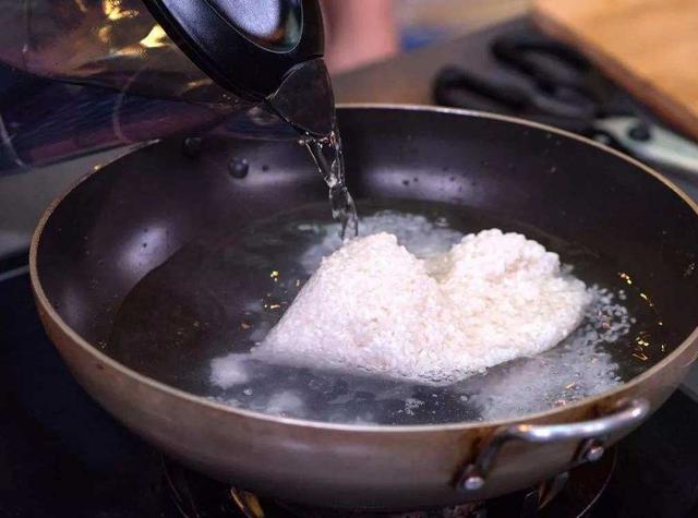 100個炒菜做飯技巧,40年大廚精心總結,收藏起來,輕鬆增長廚藝