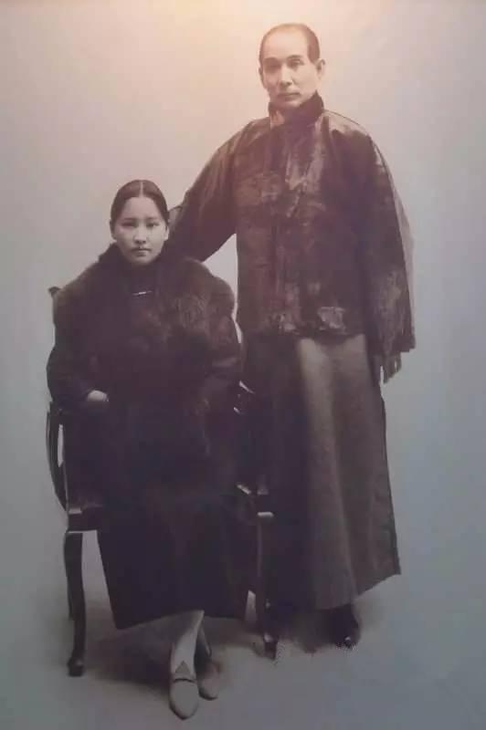 孫中山與宋慶齡罕見合影集,記錄絕美愛情!