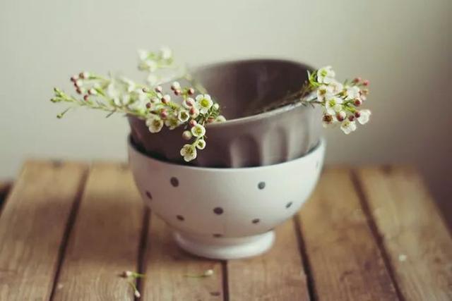人生最好境界:花未開全,月未圓