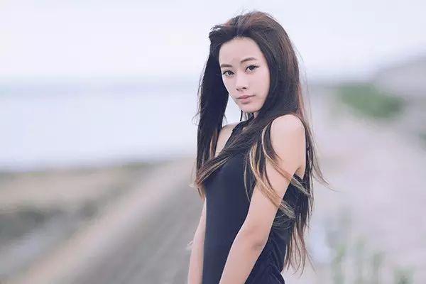 女人，可以窮，不可以輕