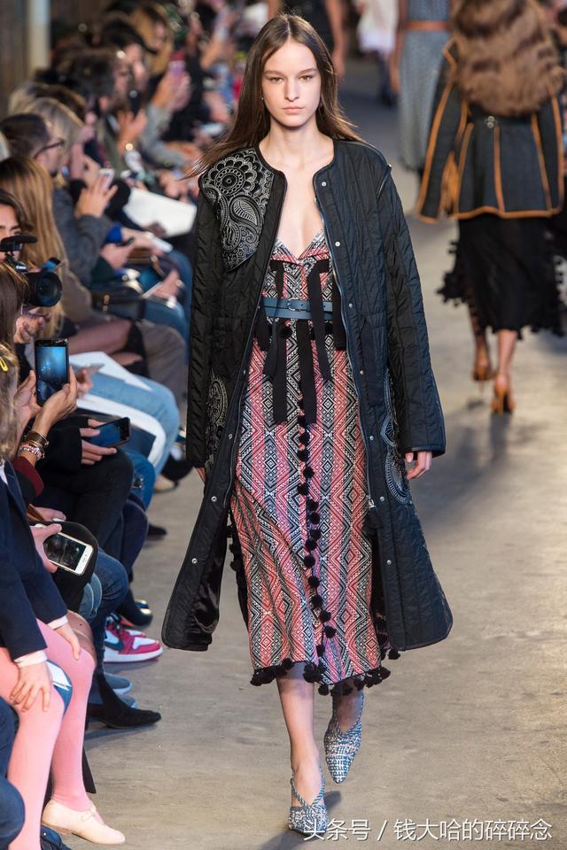 上班這麼穿辦公室氣場完爆:Altuzarra2018春秀場女裝合輯