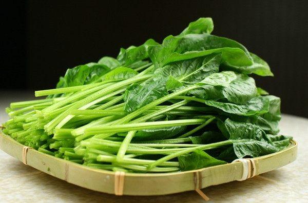 初春正好做這道涼菜,簡單不費時,好吃又營養