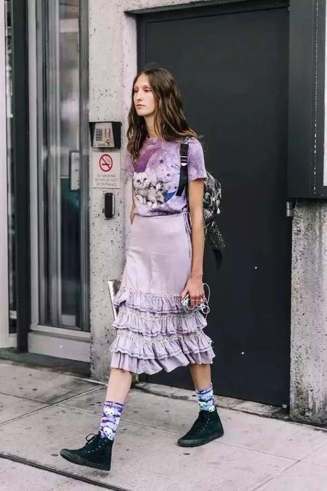 開春穿帆布鞋,小白鞋都失寵了!