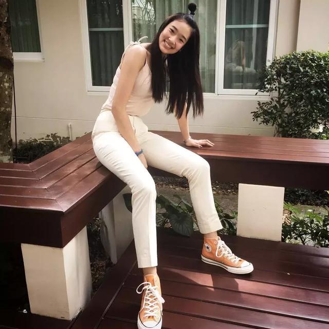 春季最愛平底鞋! 穿上立馬變時髦