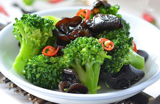 春季吃素菜好處多多,15道素菜做法,好吃又下飯,健康又減肥!