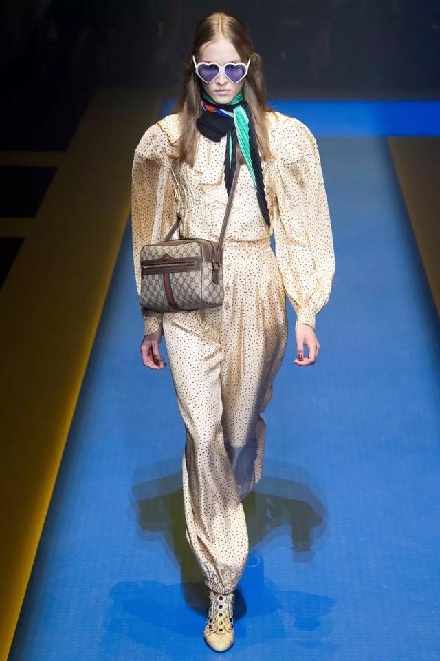 2018春季新款絲巾紋樣欣賞（Gucci、愛馬仕）