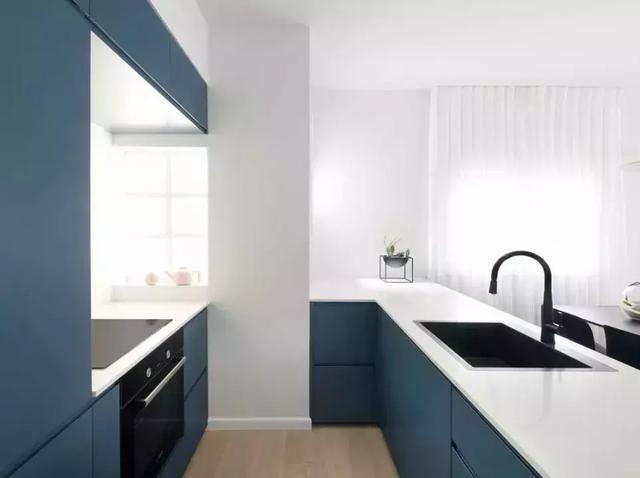 30個藍色系廚房設計,呈現別樣的靈動與清澈