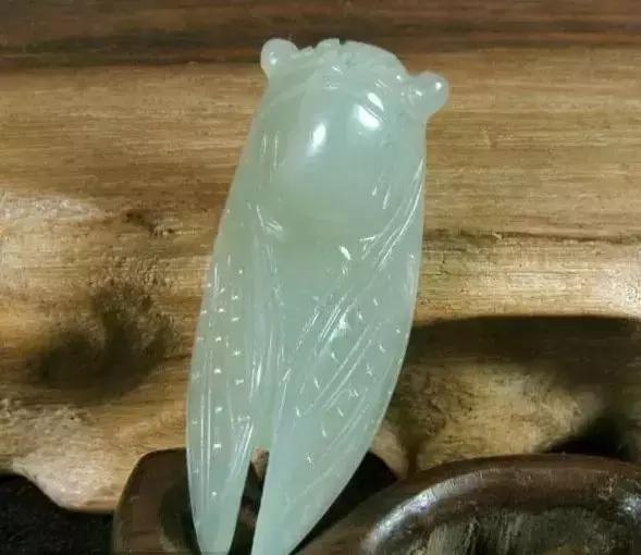 賞析｜玉蟬：以生為佩，以死為含