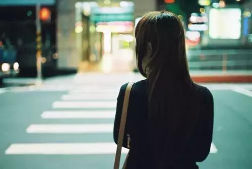 不敢喊累，因為沒人心疼