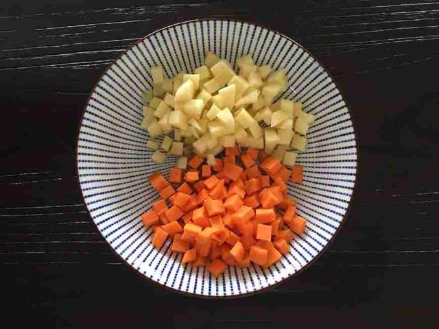 這飯我家隔三差五就想吃,不吃就饞得慌,有了這飯都不用炒菜了