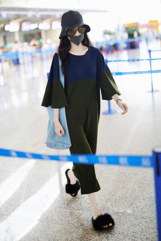 只需一個帆布袋,Effortless Chic風就能輕鬆打造出來!