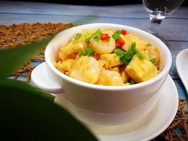 天氣熱不想做飯，這款“懶人燜飯”讓你食慾全開，保證一粒米不剩