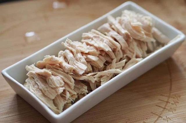 雞胸肉總是不夠入味，試試這麼做，保證鮮嫩入味超好吃