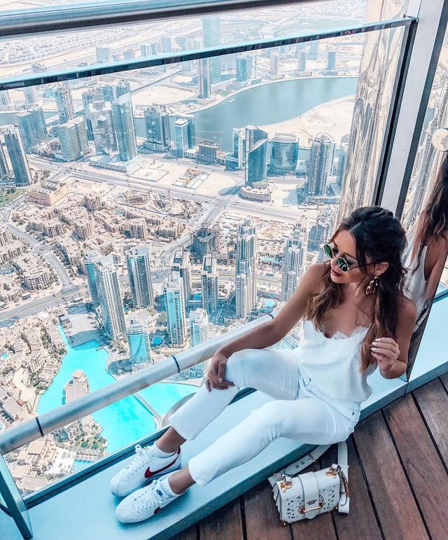 白色的單品搭配出來美到哭,別看了,趕緊學起來