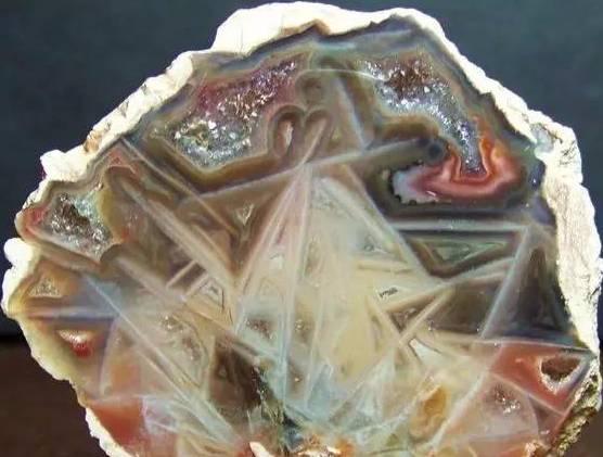 每一幅奇石畫面,都美得像仙境!