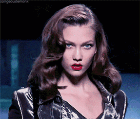 長腿超模放棄900萬美元高薪當碼農，26歲成功登上福布斯！