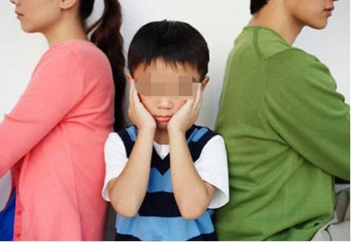 自卑的孩子，一般都是生活在這三種家庭，家長可要重視起來